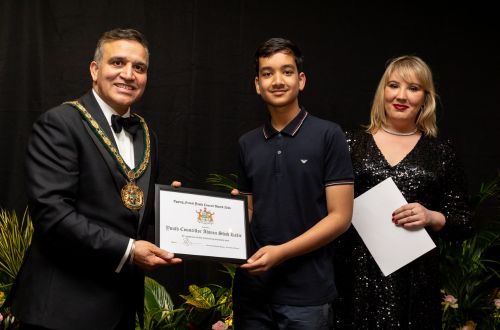 Chairman of the Council Cllr Darshan Sunger, Ahiyan Shah Kabir and Cllr Holly Whitbread