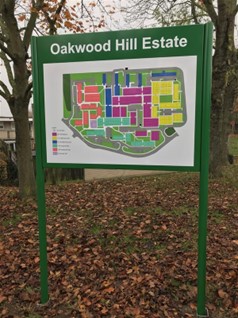 Way Finder signs Oakwood Hill